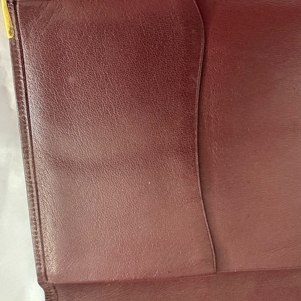 Beautiful Cartier Bi Fold wallet - Picture 8 of 9